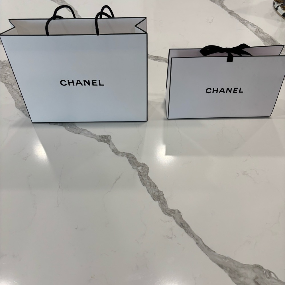 Chanel White Gift Bags Set